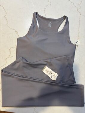 Apana Activewear Tank and Legging Set in Slate Gray Size L